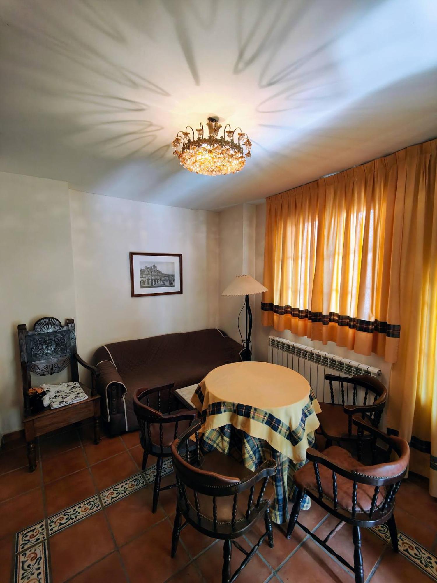 Hostal Montemayor Montemayor del Rio 外观 照片